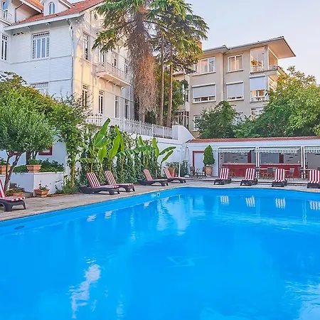 Splendid Palace Hotell 2*