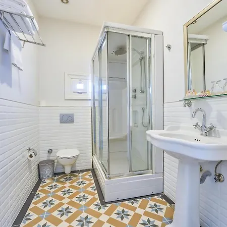 Hotell Splendid Palace Adalar