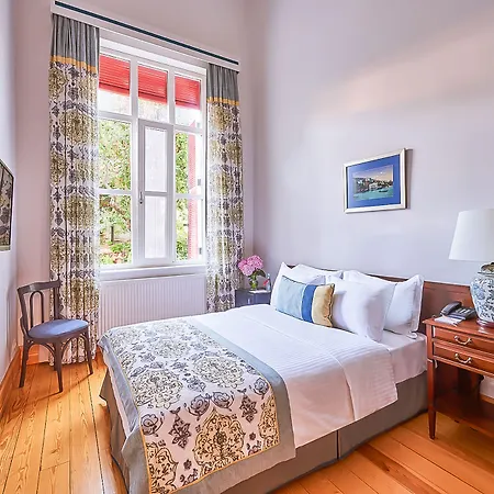 Bueyuekada Splendid Palace 3* Adalar