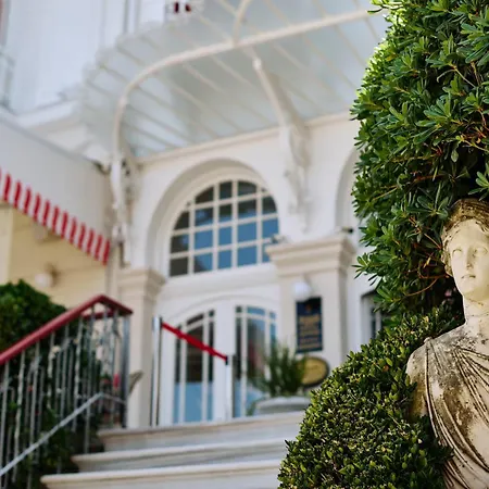 酒店 Bueyuekada Splendid Palace 3*