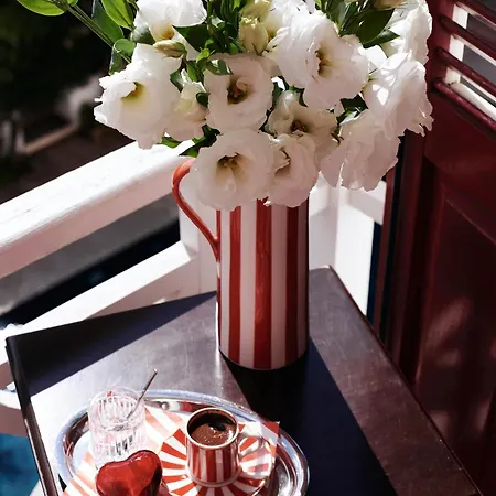 Bueyuekada Splendid Palace 호텔 아달라르