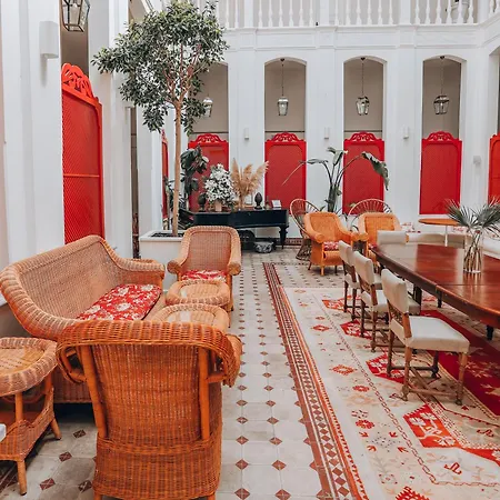 Bueyuekada Splendid Palace Hotel 3*