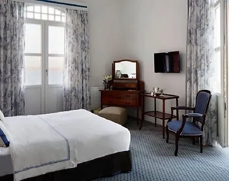 Splendid Palace 2*