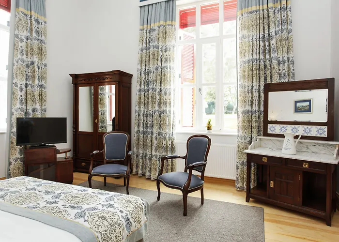 Hotel Bueyuekada Splendid Palace Prinseneilanden