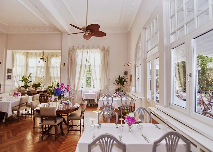 Hotel Bueyuekada Splendid Palace